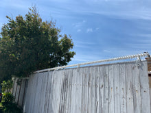 Load image into Gallery viewer, single row rotating spikes, Star rotating spikes, wall spikes, most effective anti-climb wall spikes, security spike, protect your home, secure your home business, security south africa, Spike-it security, Rola spikes, Star Spikes, rotating security spikes, wall spikes, vibracrete spikes, brick wall spikes,