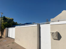 Load image into Gallery viewer, single row rotating spikes, Star rotating spikes, wall spikes, most effective anti-climb wall spikes, security spike, protect your home, secure your home business, security south africa, Spike-it security, Rola spikes, Star Spikes, rotating security spikes, wall spikes, vibracrete spikes, brick wall spikes,