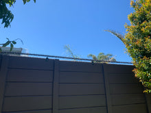 Load image into Gallery viewer, single row rotating spikes, Star rotating spikes, wall spikes, most effective anti-climb wall spikes, security spike, protect your home, secure your home business, security south africa, Spike-it security, Rola spikes, Star Spikes, rotating security spikes, wall spikes, vibracrete spikes, brick wall spikes,