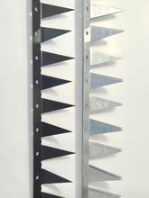 Load image into Gallery viewer, Raggy Sharp Tooth Wall Spike