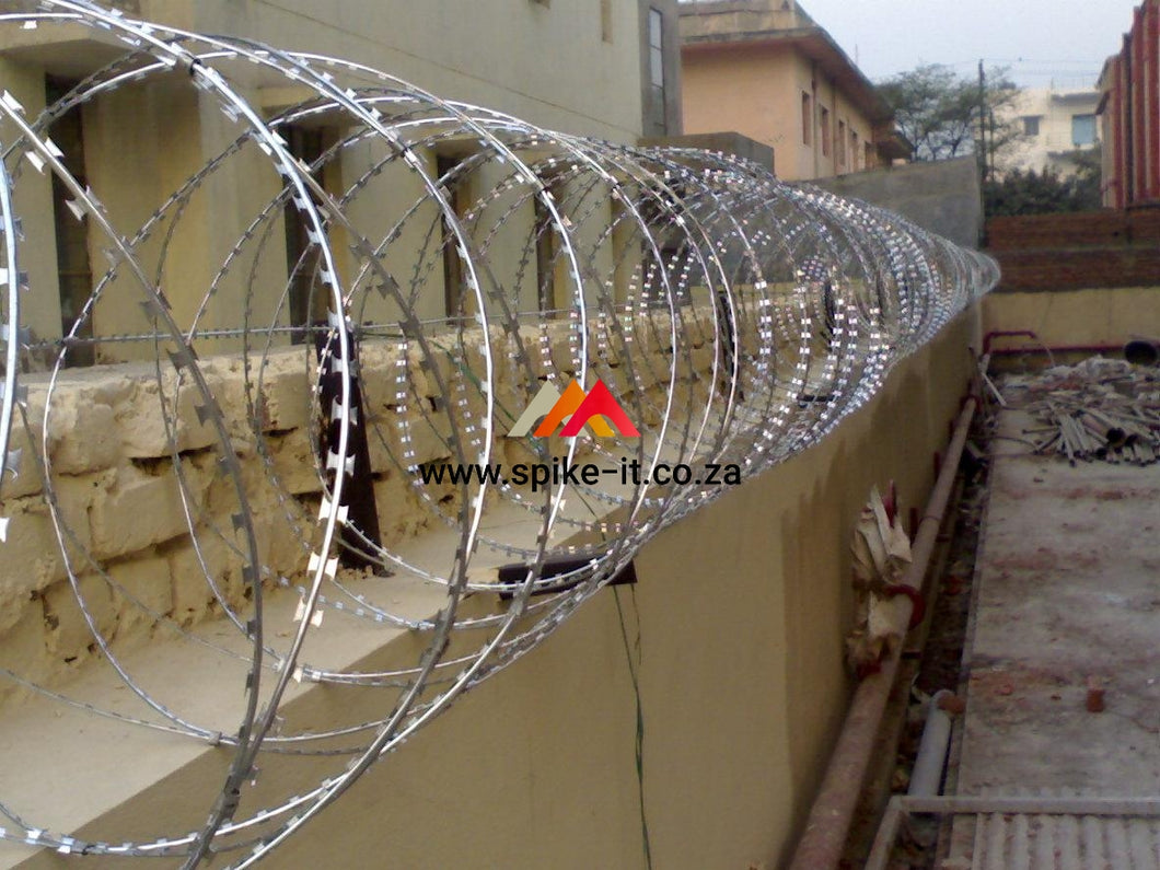 Razor wire security barrier Rola Security Spikes security spikes metal spikes clearvu spikes betaview spikes palisade spikes rotating spikes rola spikes starwallspikes vibracrete wall spikes home security hyperstore anticlimb security solutions fencing barbwire electric fencing cctv starwall spikes rotating spikes maximum security crime prevention alarms